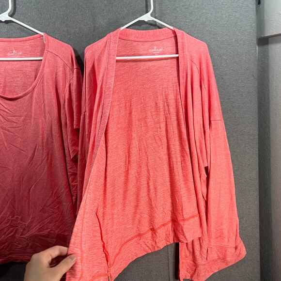 Cuddl Duds Seriously Soft 2-Piece Tee & Wrap Set Coral Size 3X - Picture 3 of 10